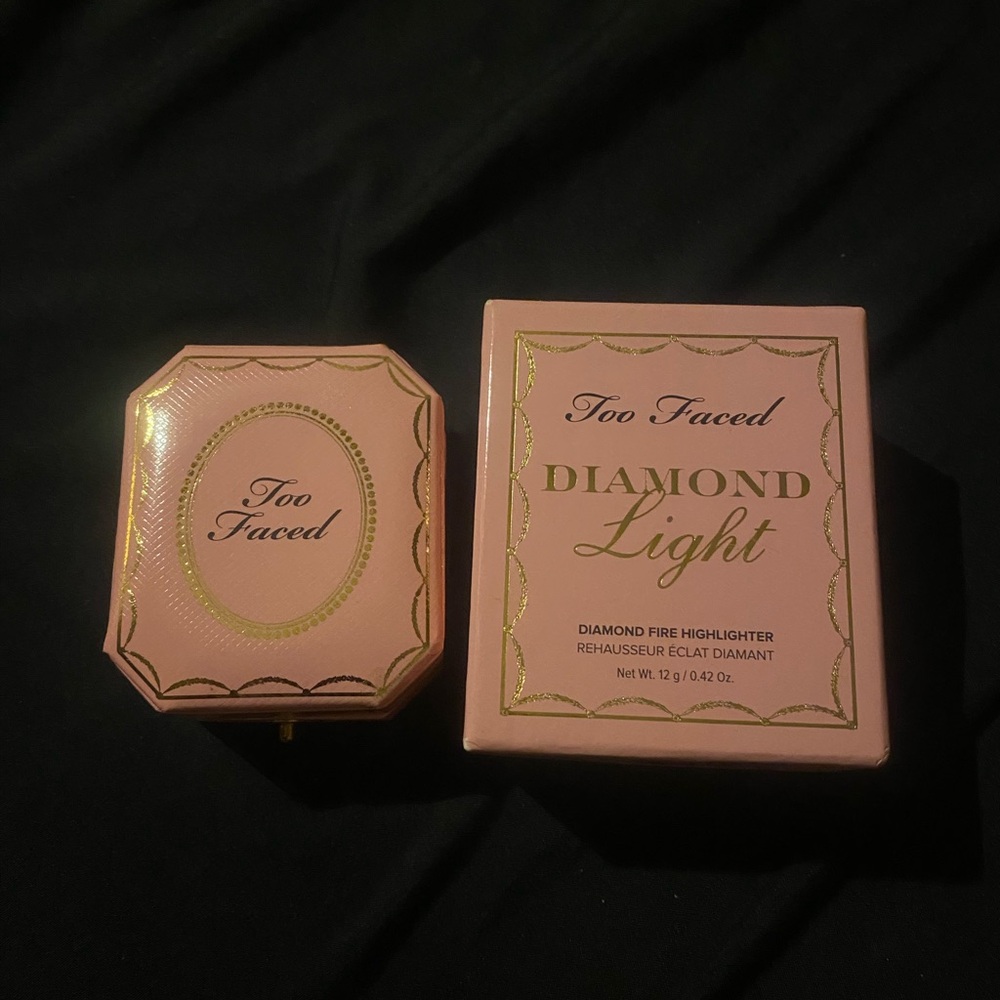 Too faced diamond highlighter